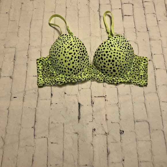 Womens Bra 34B neon green and black No Boundaries GUC - Picture 2 of 5